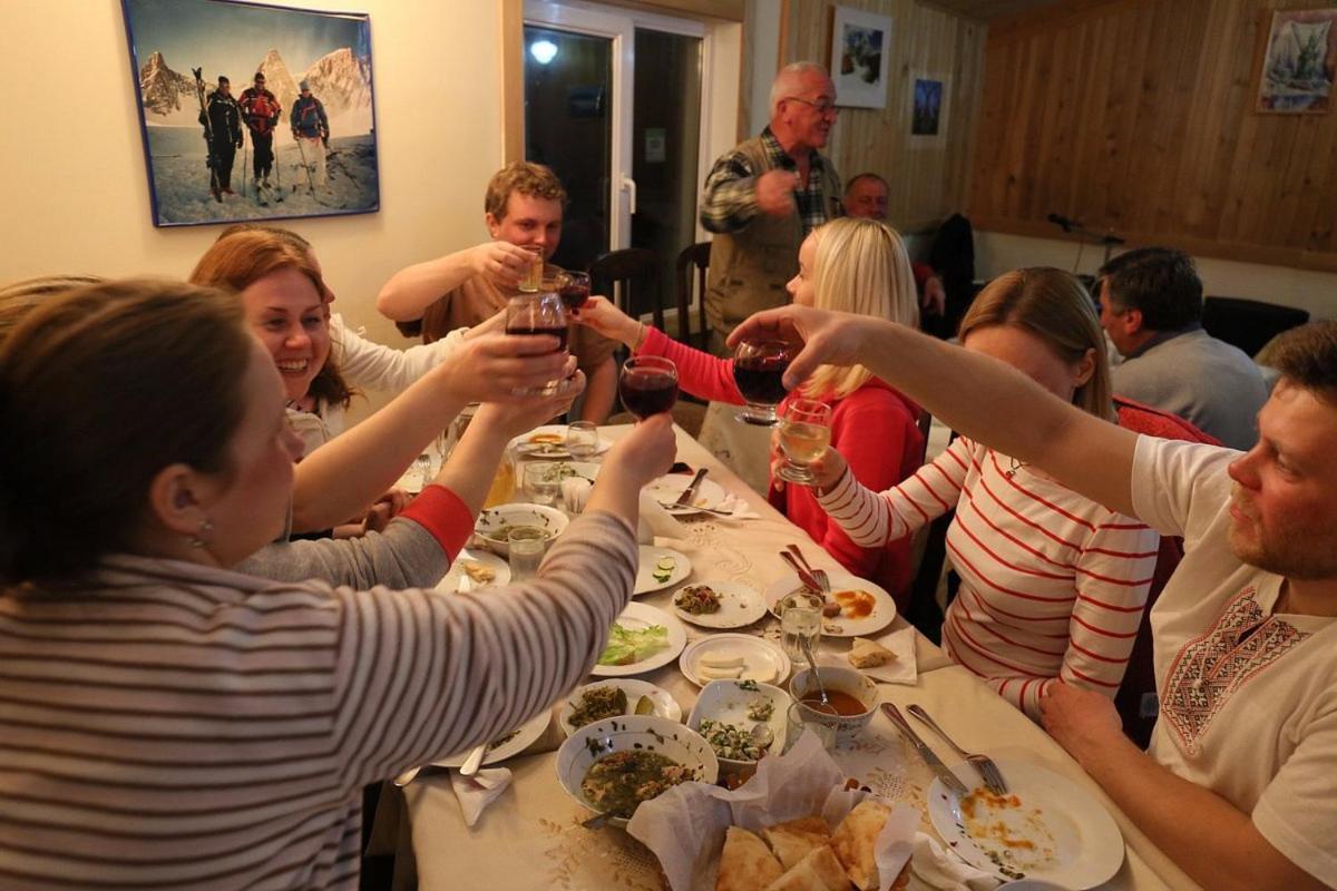 Guesthouse Shamo Gudauri Eksteriør billede